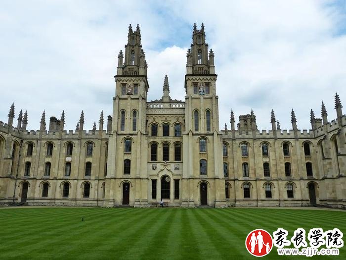 英国牛津大学。 来源:Pixabay